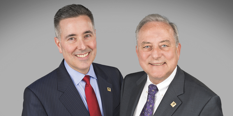 Gene Draganosky, President (left) will assume the CEO title from Mike Kochenour (right), Founder, Chairman and CEO as of January 1, 2017. Kochenour will remain as Board Chair and serve as Advisor in 2017.