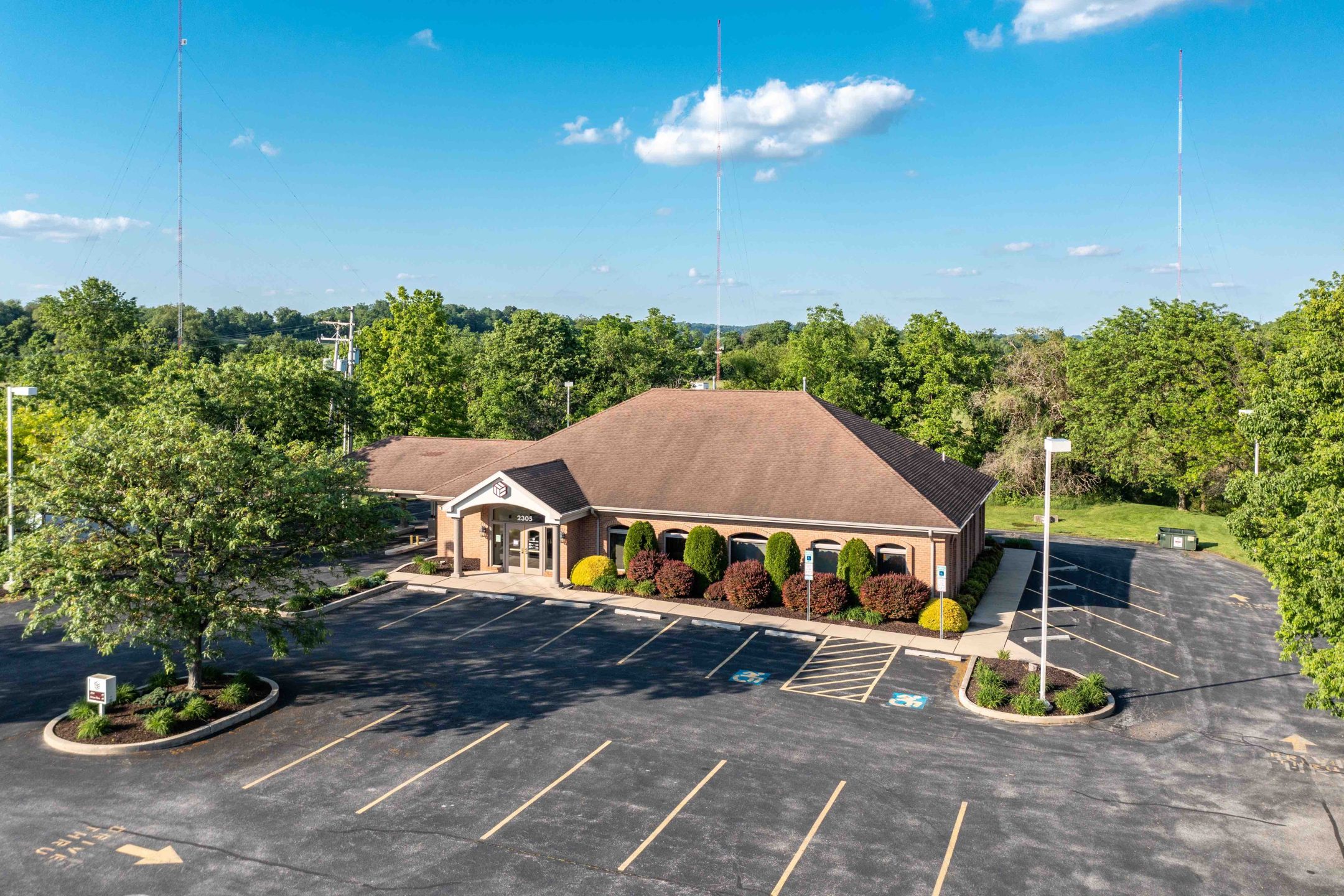 Aerial exterior of Traditions Bank branch on Susquehanna Trail in York, PA